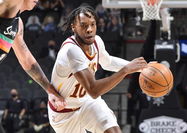 这名志愿者 这名志愿者