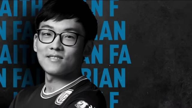 挥自己的特 挥自己的特