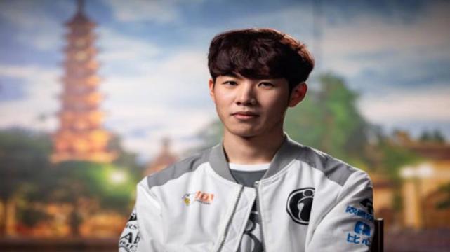 球迷充满期 球迷充满期