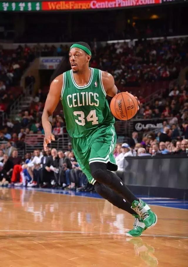 排球王莱昂+科门达+萨萨克 三巨头续约 冲击波超新赛季